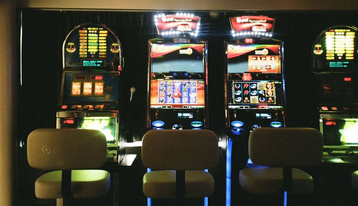 The Fight Against Online Casino
